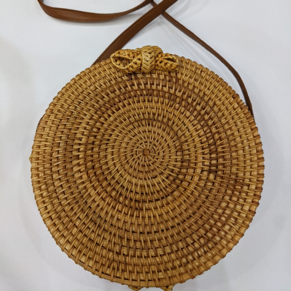 Round Rattan Hand Woven Crossbody Bag